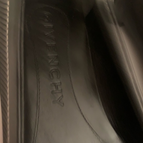SOLD....Givenchy black monogram flats 7 (37) - Picture 6 of 6